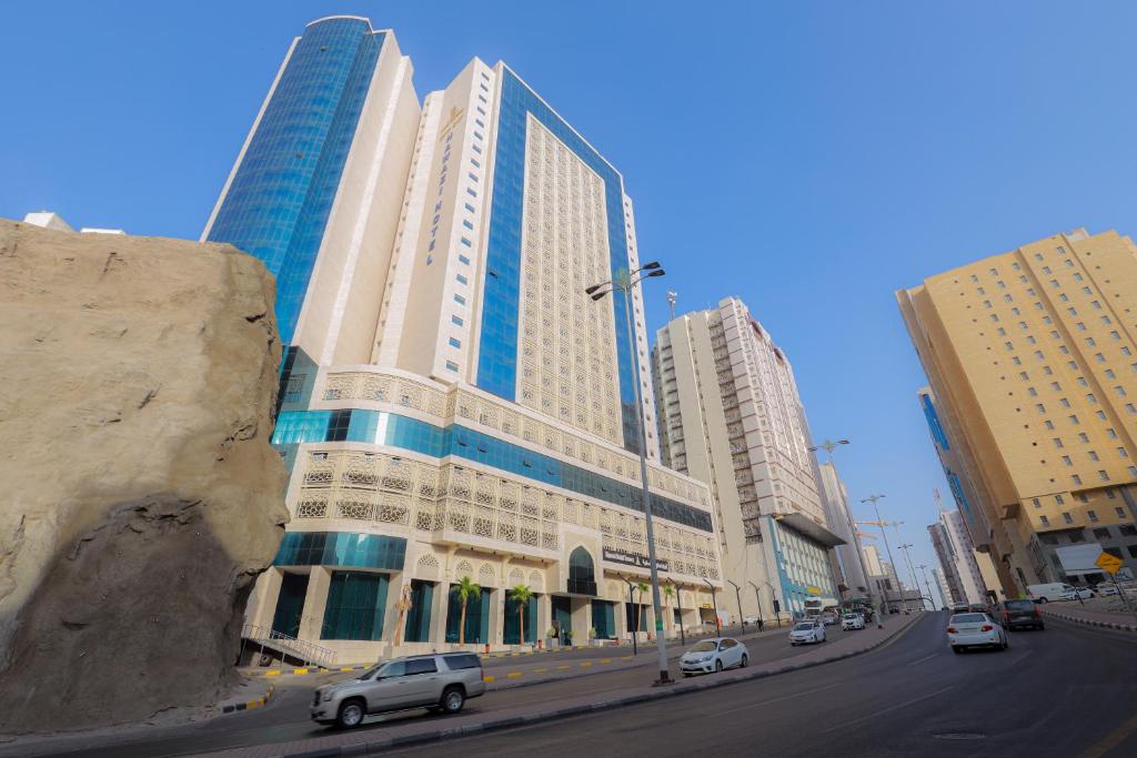 Nawazi Towers